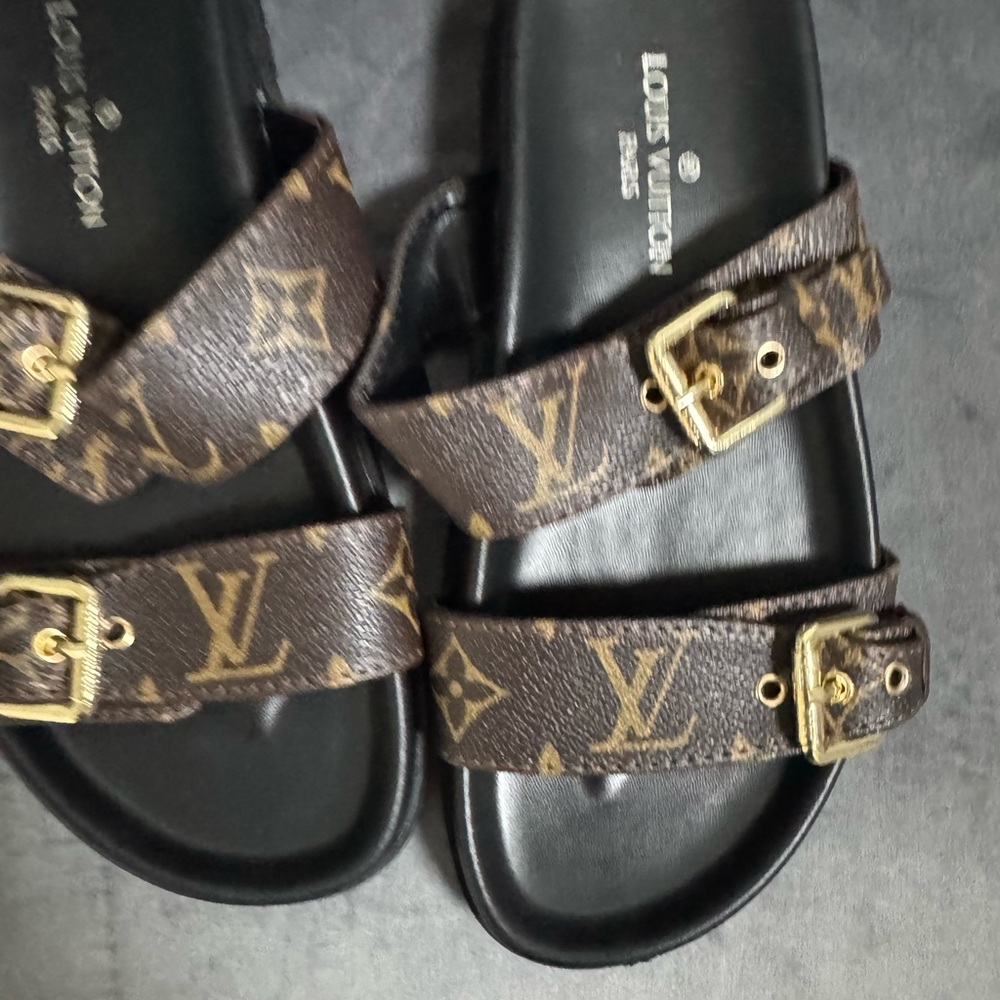 Louis Vuitton Black and Brown Monogram Slides - Picture 2 of 5